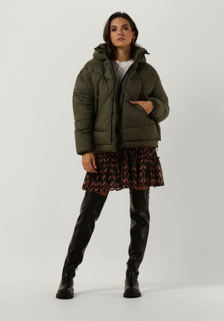 Olijf CANADIAN Gewatteerde jas EUGENIE SHORT RECYCLED - large