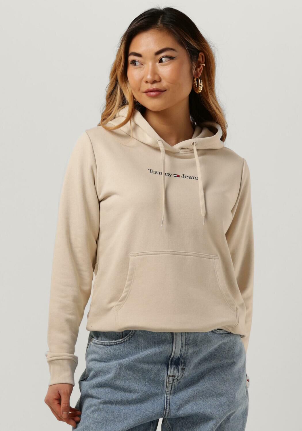 Beige TOMMY JEANS Sweater TJW REG SERIF LINEAR HOODIE Omoda