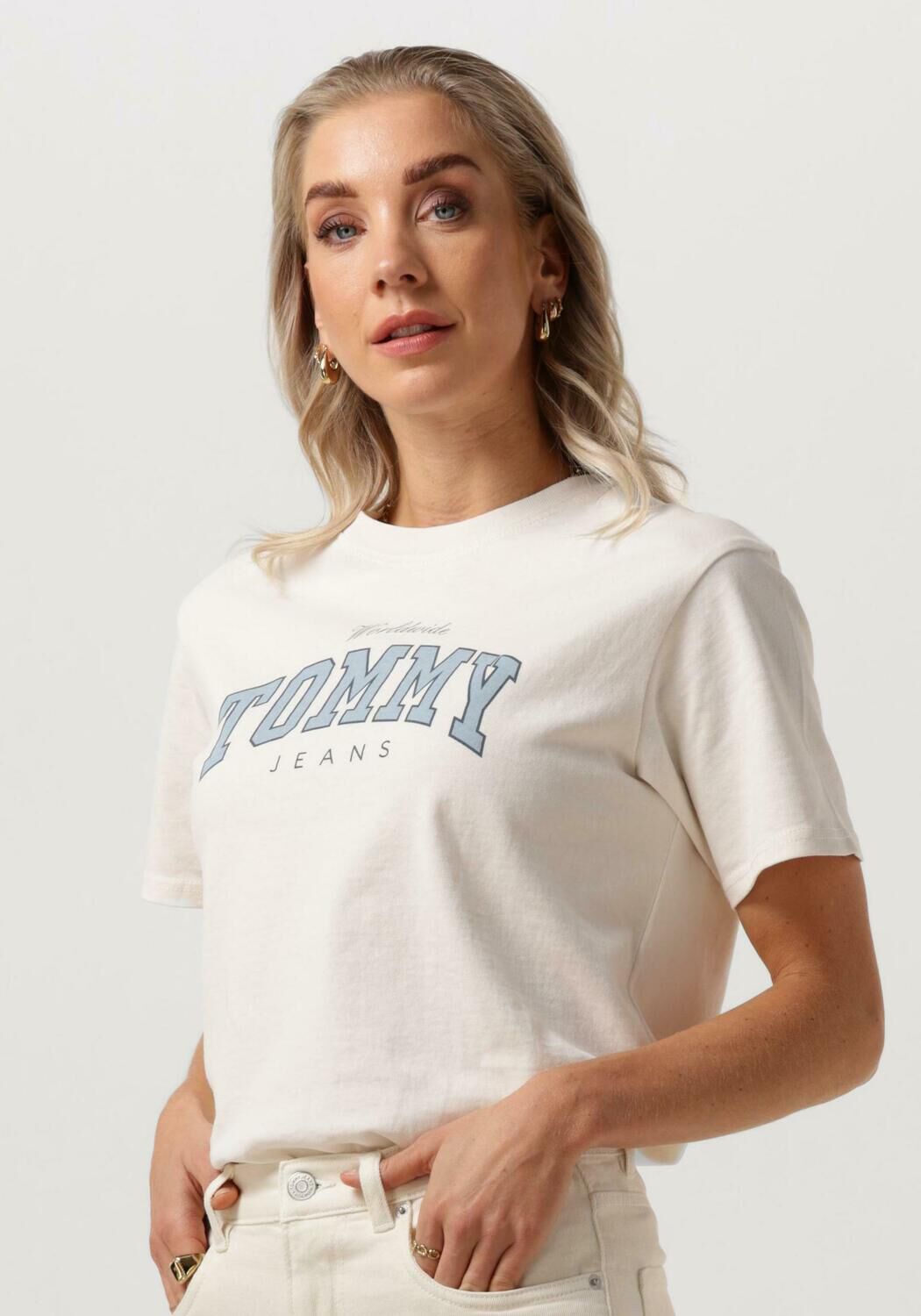 TOMMY JEANS Dames Tops & T-shirts Tjw Rlx Varsity Lux Tee Wit