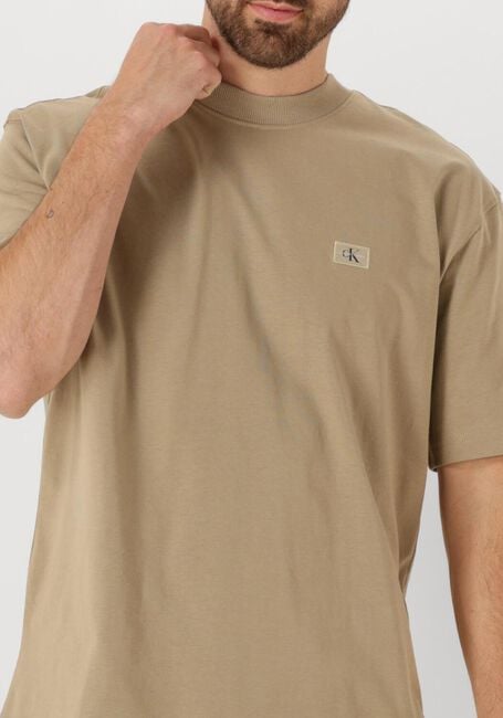 Beige CALVIN KLEIN T-shirt WOVEN LABEL RELAXED TEE - large
