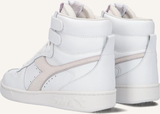 Witte DIADORA Hoge sneakers MAGIC BASKET DEMI ICONA MID DAMES Witte DIADORA Hoge sneakers MAGIC BASKET DEMI ICONA MID DAMES - large