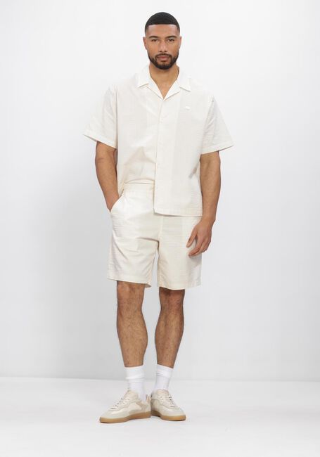 Ecru LACOSTE Korte broek RELAXED FIT WAFFLE TEXTURE SHORTS - large
