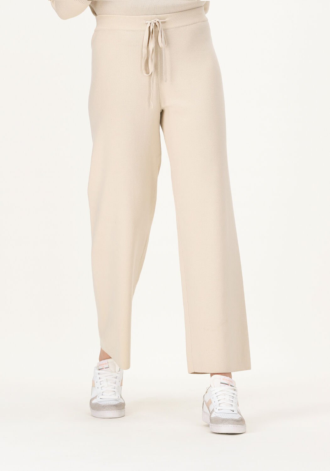 Beige PENN \u0026 INK Flared broek W21B121 | Omoda