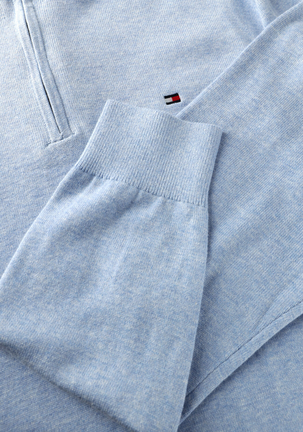 Lichtblauwe TOMMY HILFIGER Trui ESSENTIAL COTTON ZIP MOCK - large