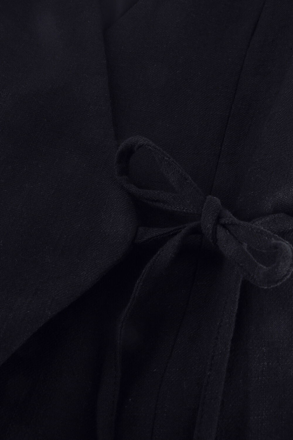 Zwarte NOTRE-V Top NV-HESTER - large