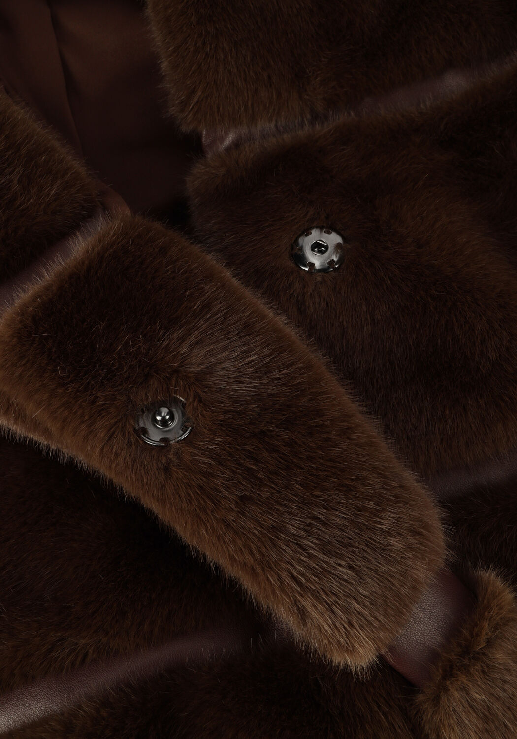 Bruine TWINSET MILANO Faux fur jas 242TT2022 - large