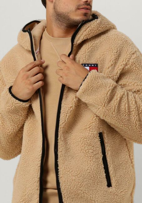 Camel TOMMY JEANS Vest TJM SHERPA ZIP THRU HOODIE - large