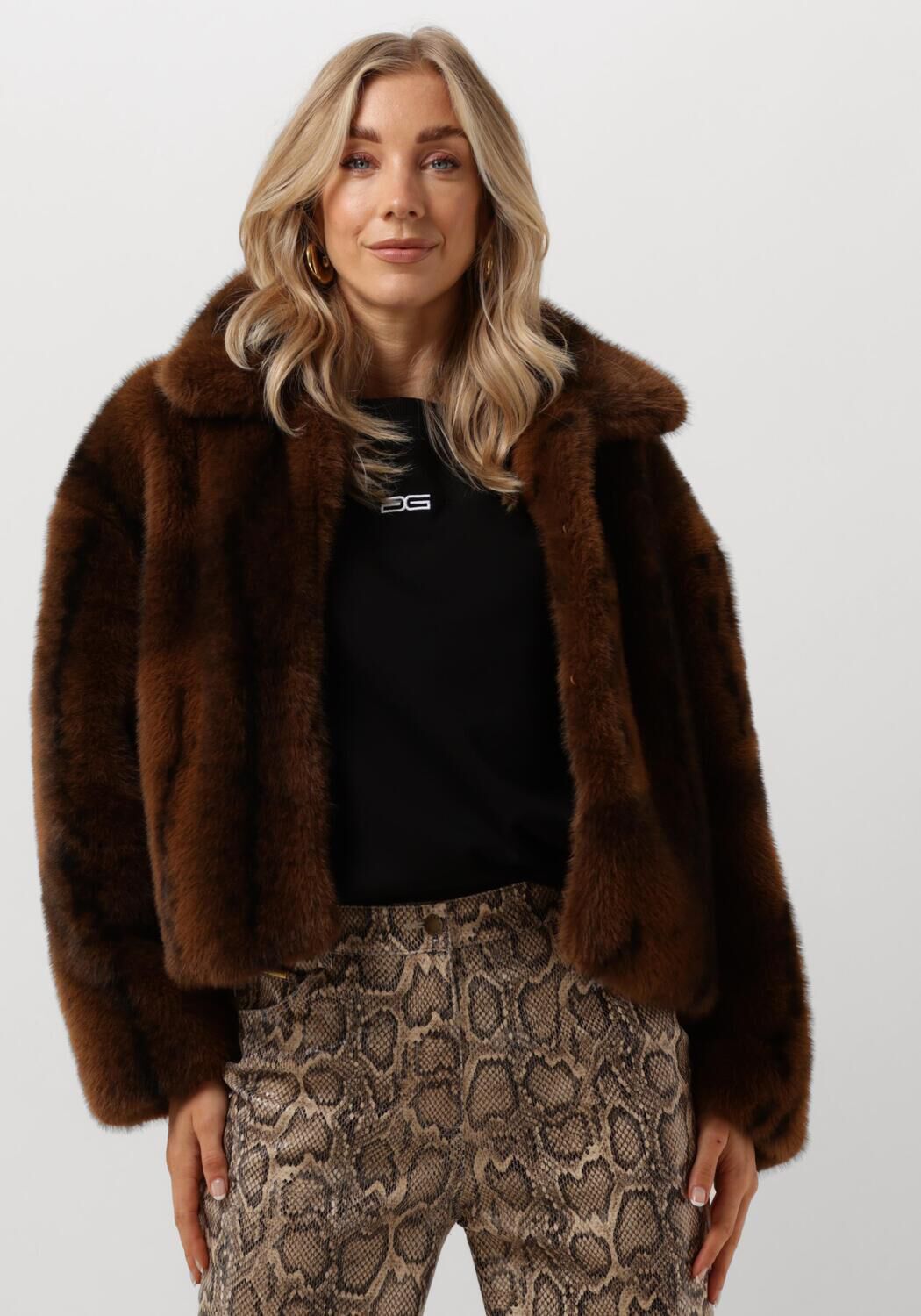 Silvian Heach Korte Faux Fur Jas Klassieke Kraag Brown Dames