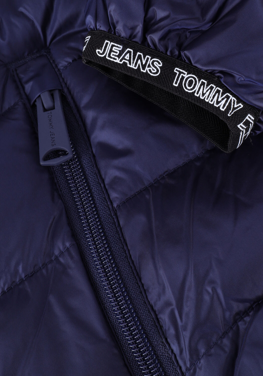 Donkerblauwe TOMMY JEANS Gewatteerde jas TJW QUILTED TAPE HOODED JACKET - large