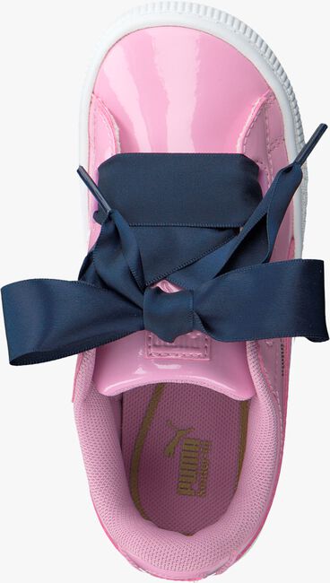 Roze PUMA Lage sneakers BASKET HEART PATENT KIDS - large