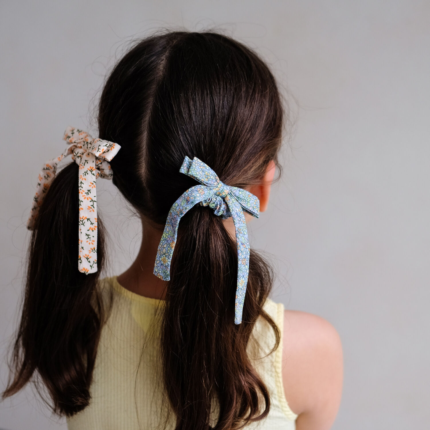 Multi Mimi & Lula Haaraccessoires FLORAL BOW SCRUNCHIES - large
