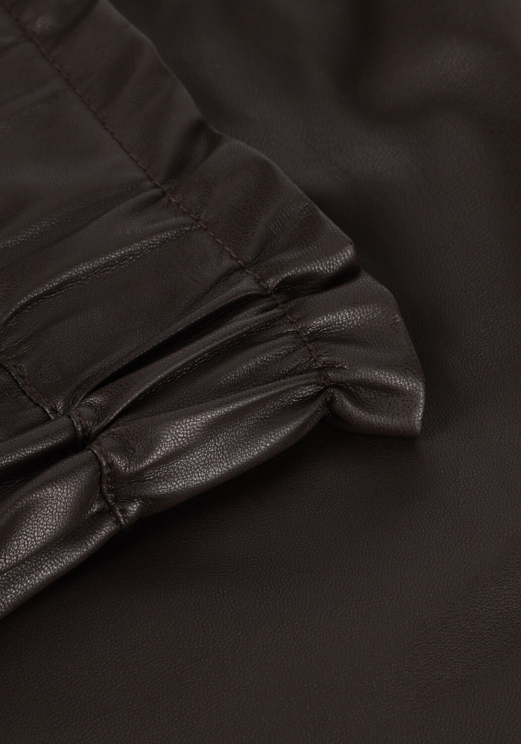 Bruine KNIT-TED Broeken ALOIS SHORT - large