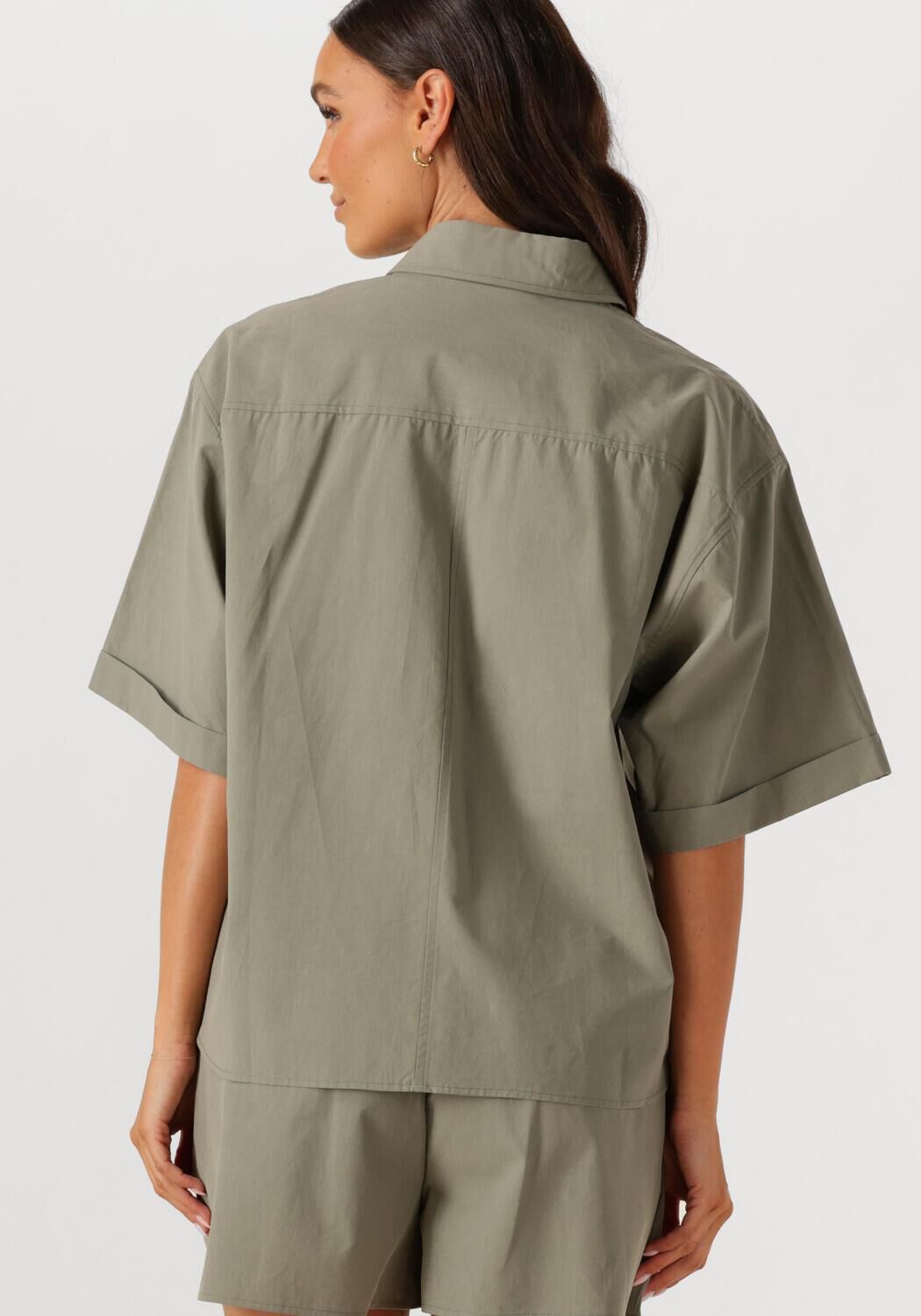 WITHBLACK Dames Blouses Wblgunilla Ss Shirt Groen