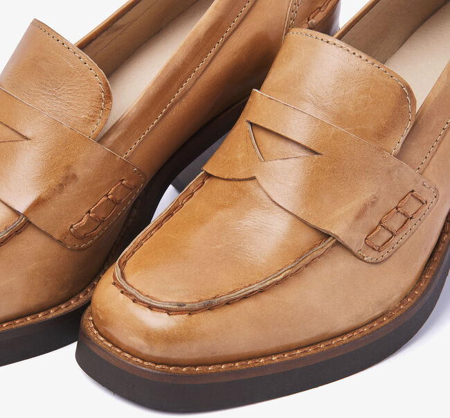 Bruine VIA VAI Pumps AVERY CLARE - large