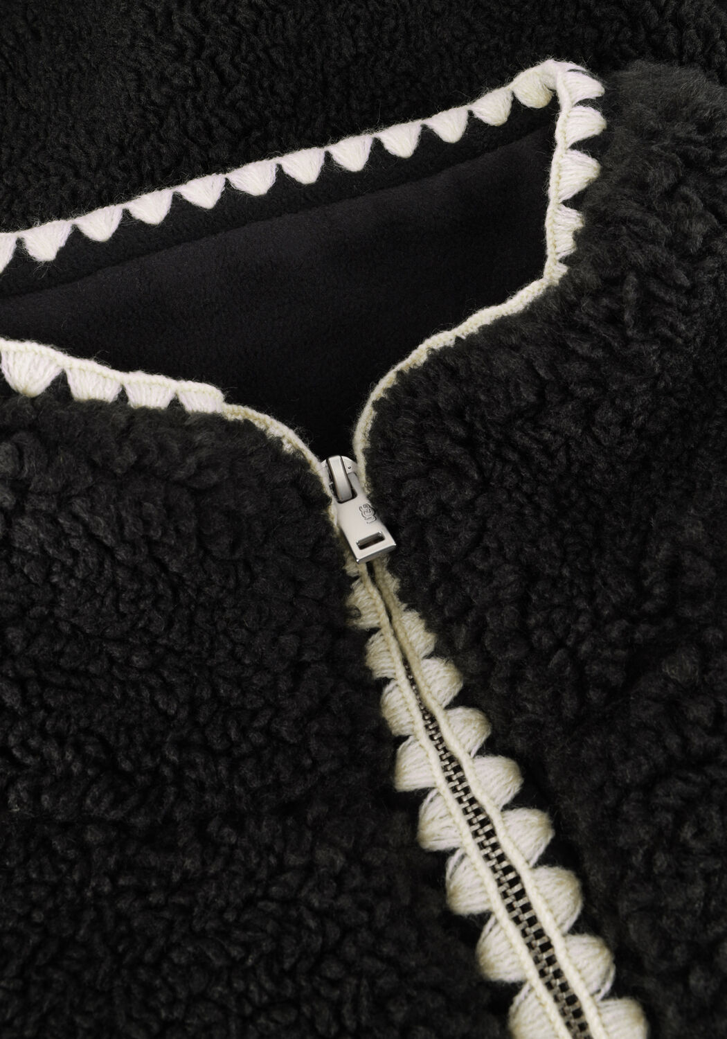 Zwarte UGG Jack NIKIA CHROCHET FLUFF JACKET - large