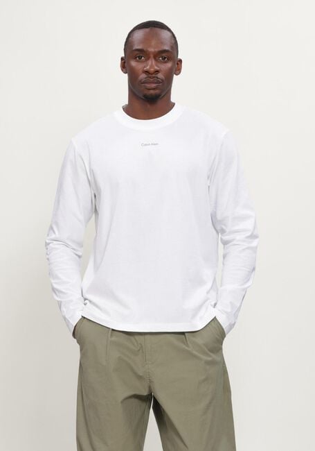 Witte CALVIN KLEIN T-shirt LS EASY 20S RETRO CALVIN BACK GR - large