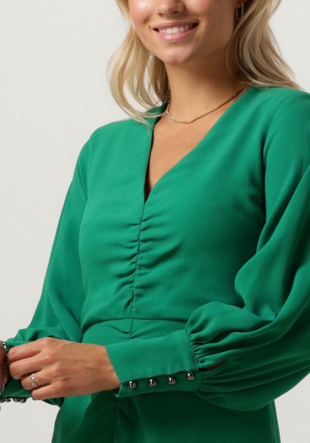 ACCESS Dames Jurken Ruched Dress With V Neckline Groen