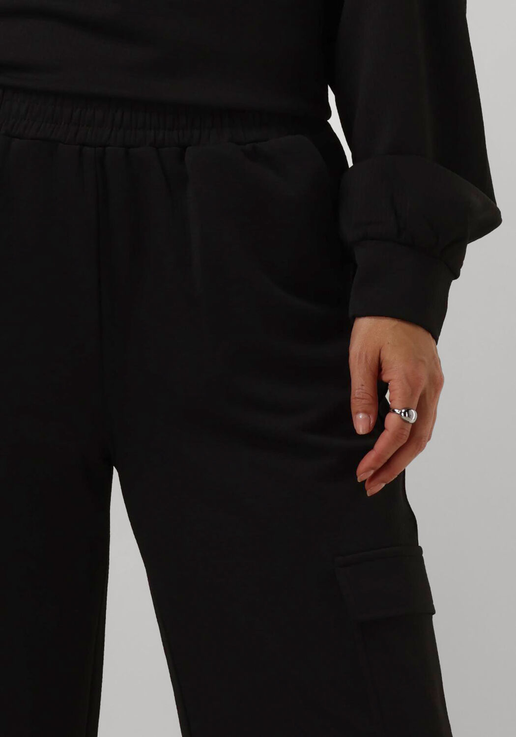 REFINED DEPARTMENT Dames Broeken Yuma Zwart