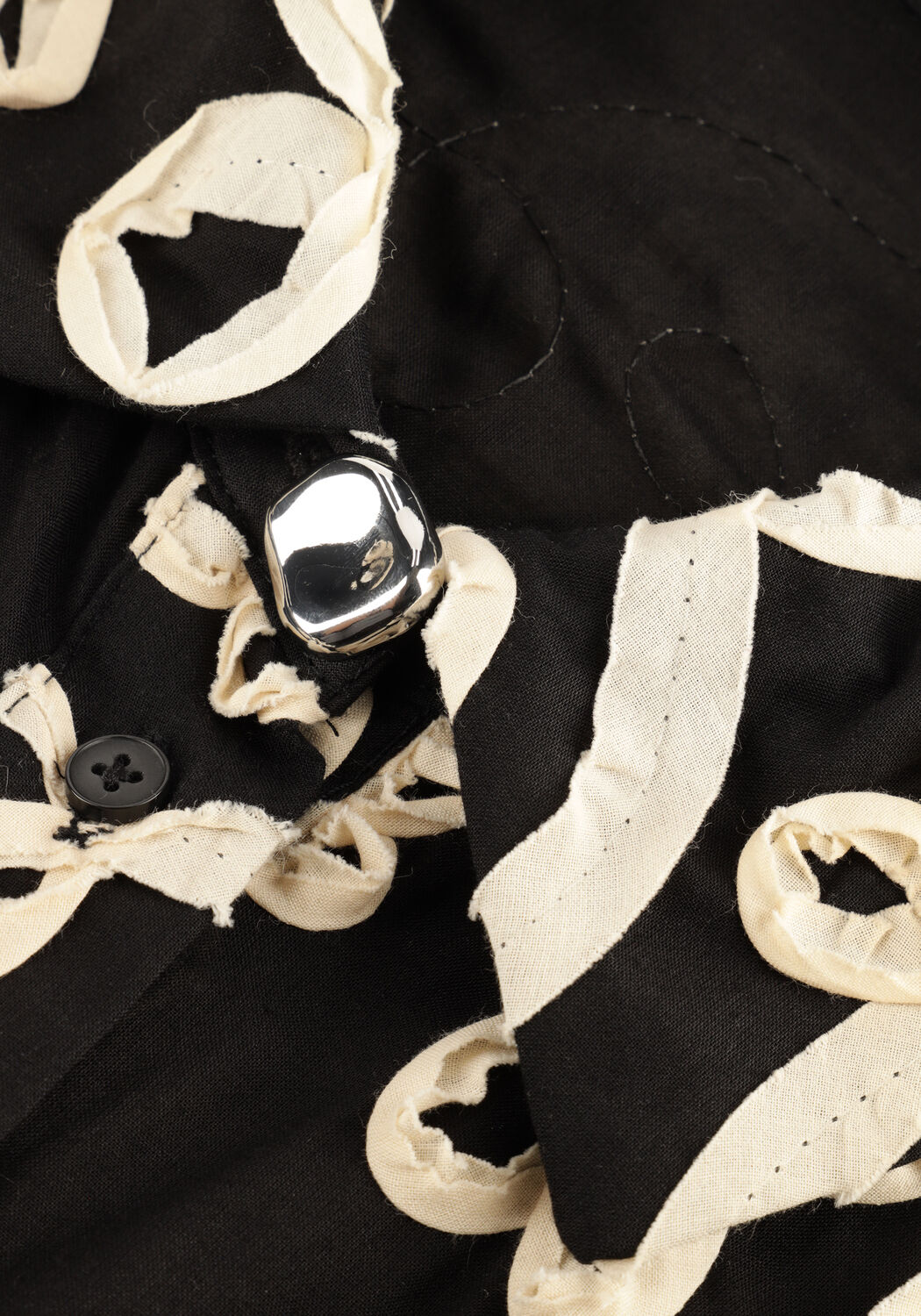 Zwarte OBJECT Blouses OBJROYA L/S LO SHIRT - large