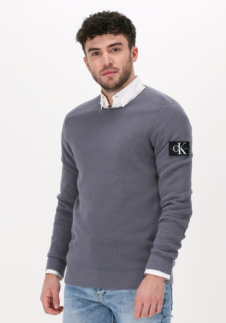 Grijze CALVIN KLEIN BADGE CREW SWEATER Omoda