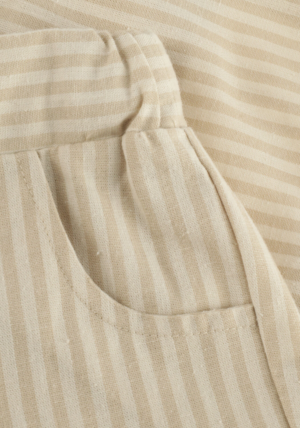 Beige LIL' ATELIER Korte broek NMMDIOGO LOOSE SHORTS - large