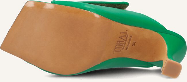 TORAL VICKY TORAL VICKY - large