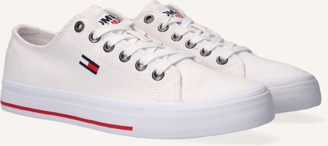 Witte TOMMY HILFIGER Lage sneakers TOMMY JEANS LOW CUT VULC Witte TOMMY HILFIGER Lage sneakers TOMMY JEANS LOW CUT VULC - large