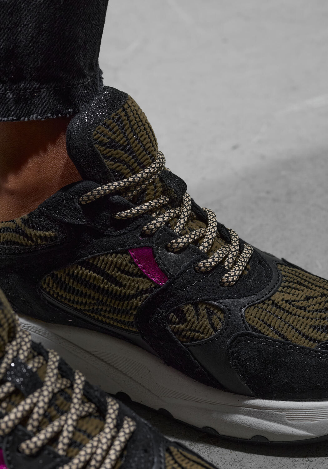 Zwarte LINA LOCCHI Lage sneakers CIBEL - large