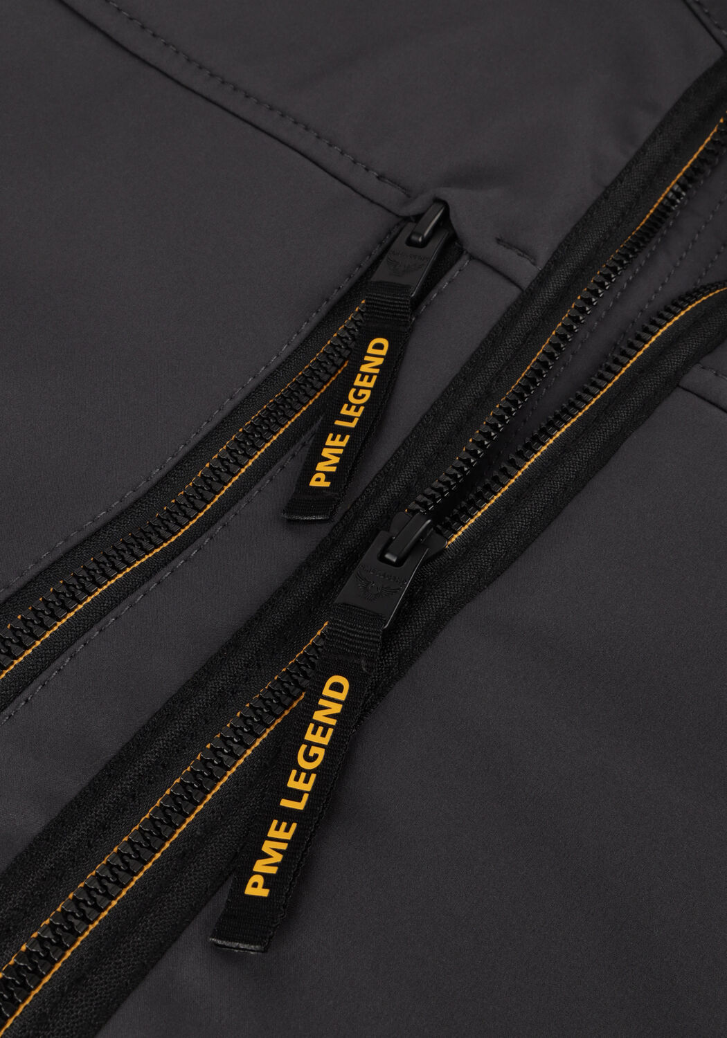 Donkergrijze PME LEGEND Jack SEMI LONG JACKED SUCCESSOR SOFT SHELL - large