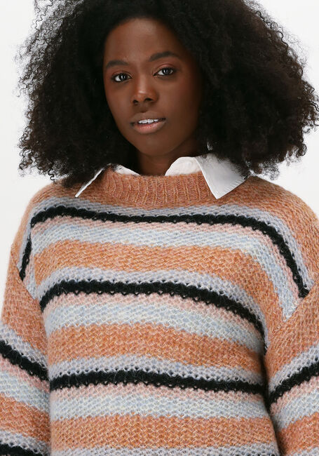 Oranje SECOND FEMALE Trui MARION KNIT O-NECK - large