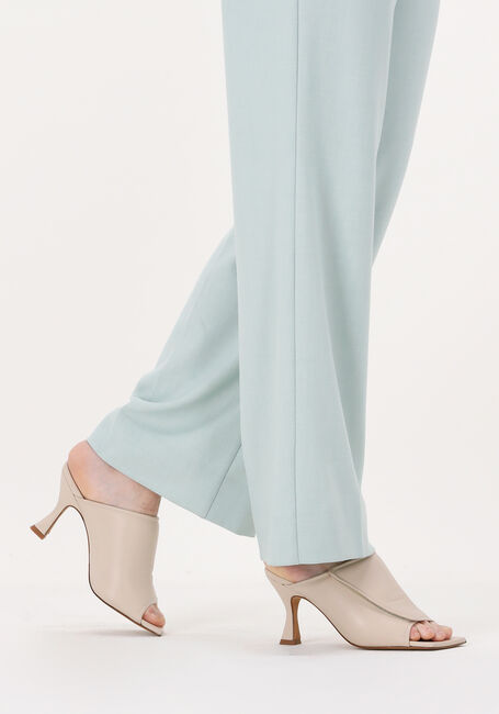 TORAL VICKY TORAL VICKY - large