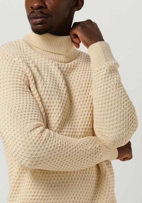 Creme SELECTED HOMME Coltrui REMY LS KNIT ALL STU ROLL NECK W CAMP - large