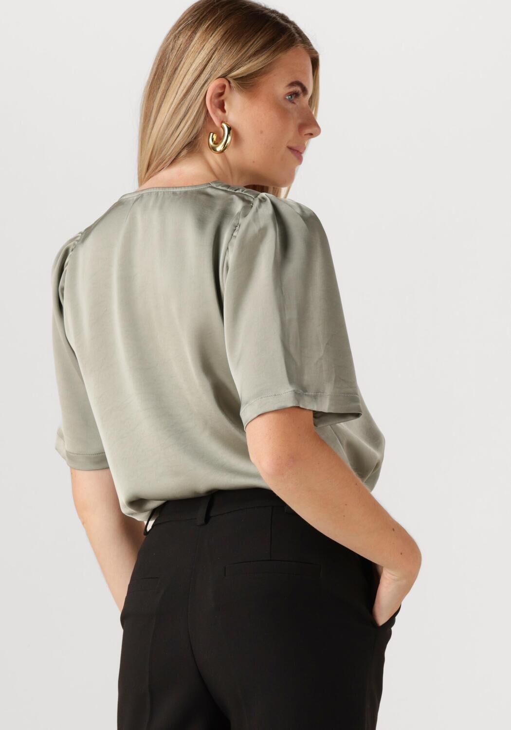 NEO NOIR Dames Blouses Largo Heavy Sateen Blouse Groen