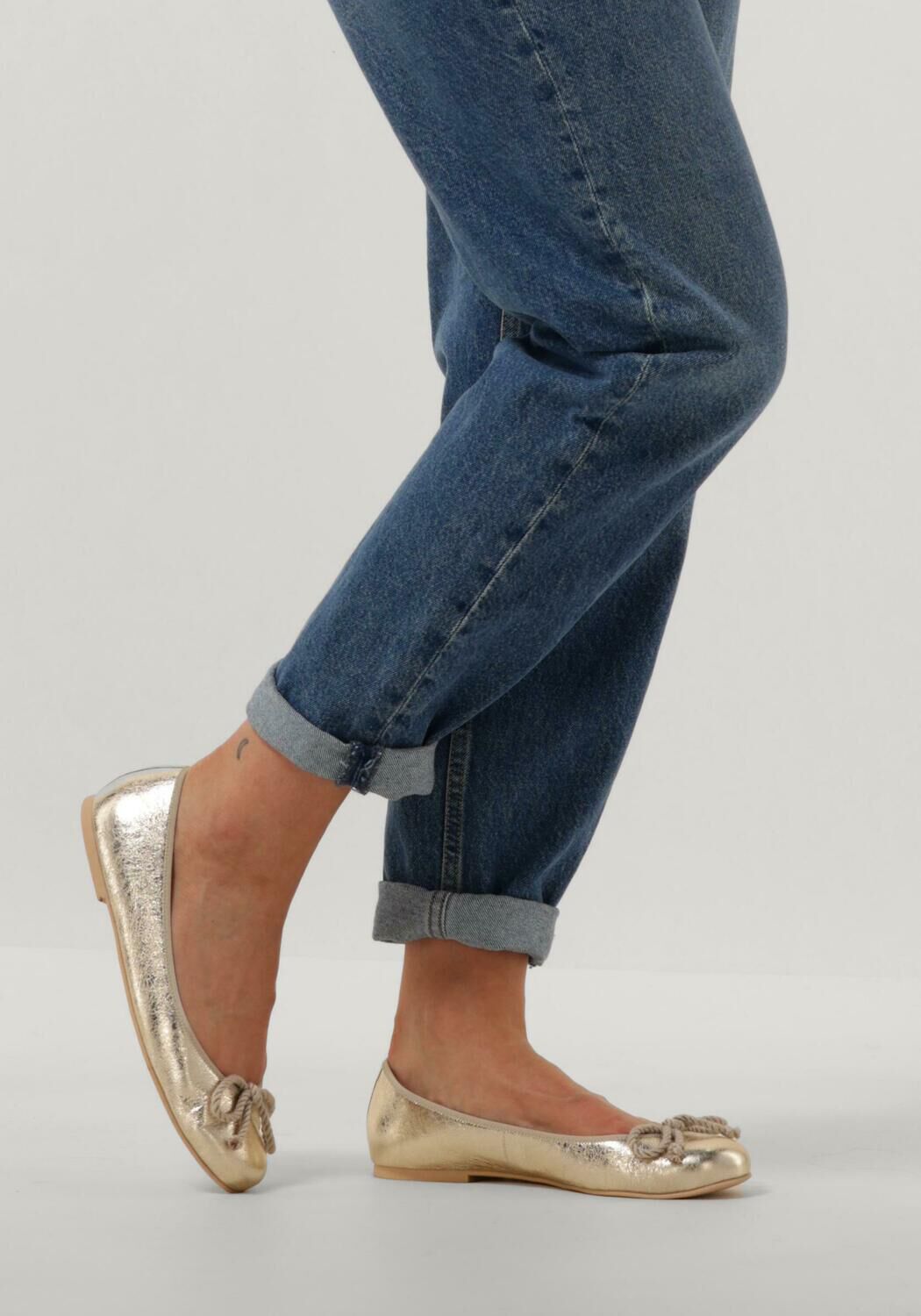 Goudkleurige ballerinas best sale
