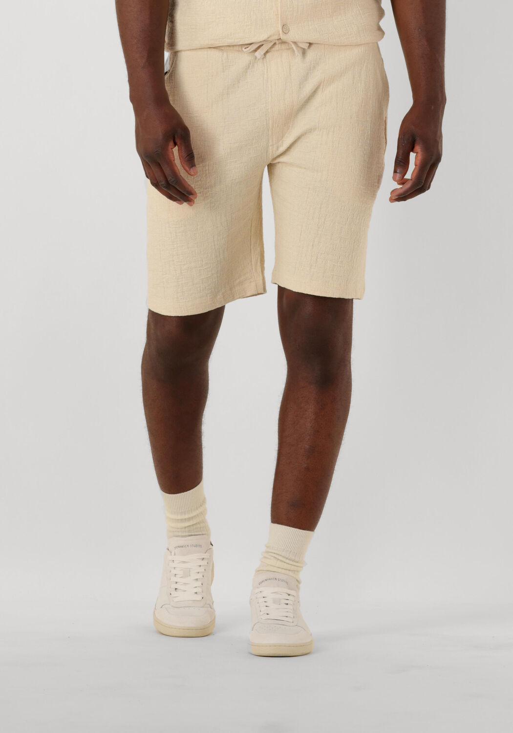 BUTCHER OF BLUE Heren Broeken Ripley Structure Short Beige