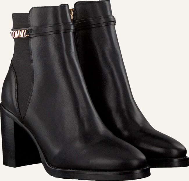 Zwarte TOMMY HILFIGER Enkellaarsjes BLOCK BRANDING HIGH HEEL Zwarte TOMMY HILFIGER Enkellaarsjes BLOCK BRANDING HIGH HEEL - large