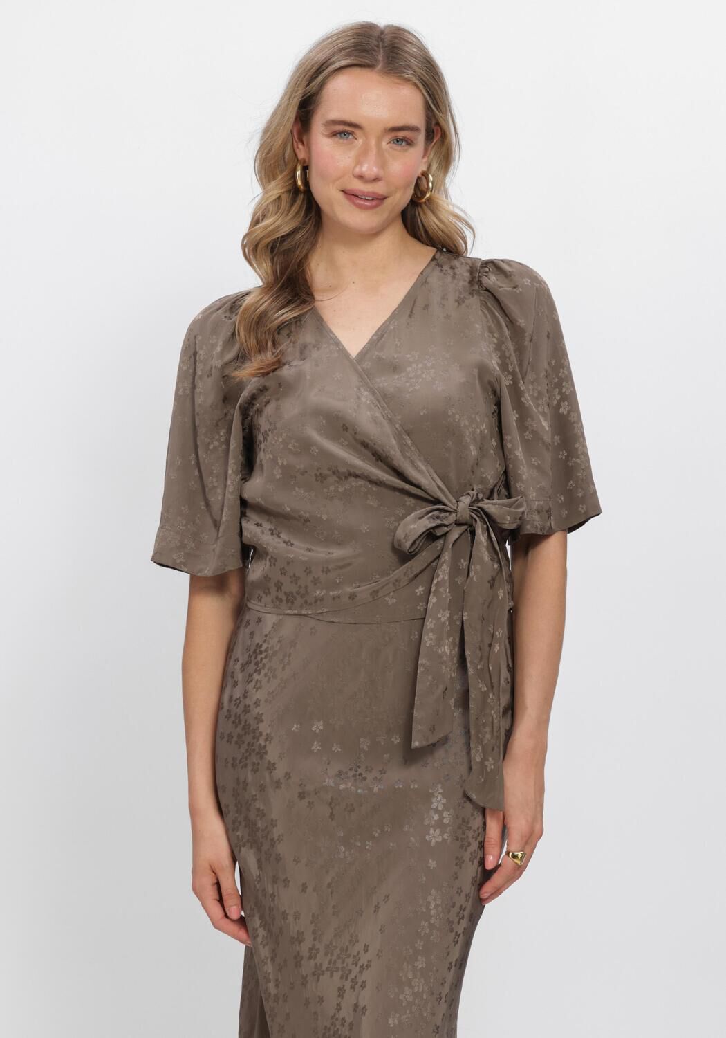 Beige OBJECT Blouses OBJBELA RE S/S TOP - large