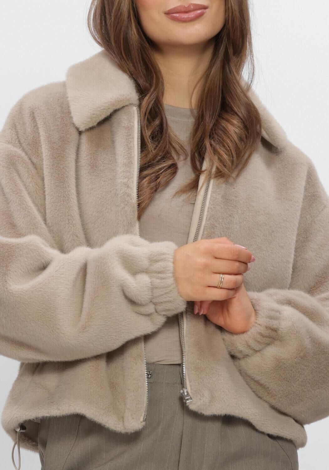 Beige WITHBLACK Faux fur jas WBLNOHR FAUX FUR JACKET - large