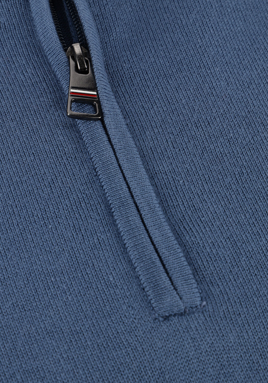 Blauwe TOMMY HILFIGER Trui ESSENTIAL COTTON ZIP MOCK - large