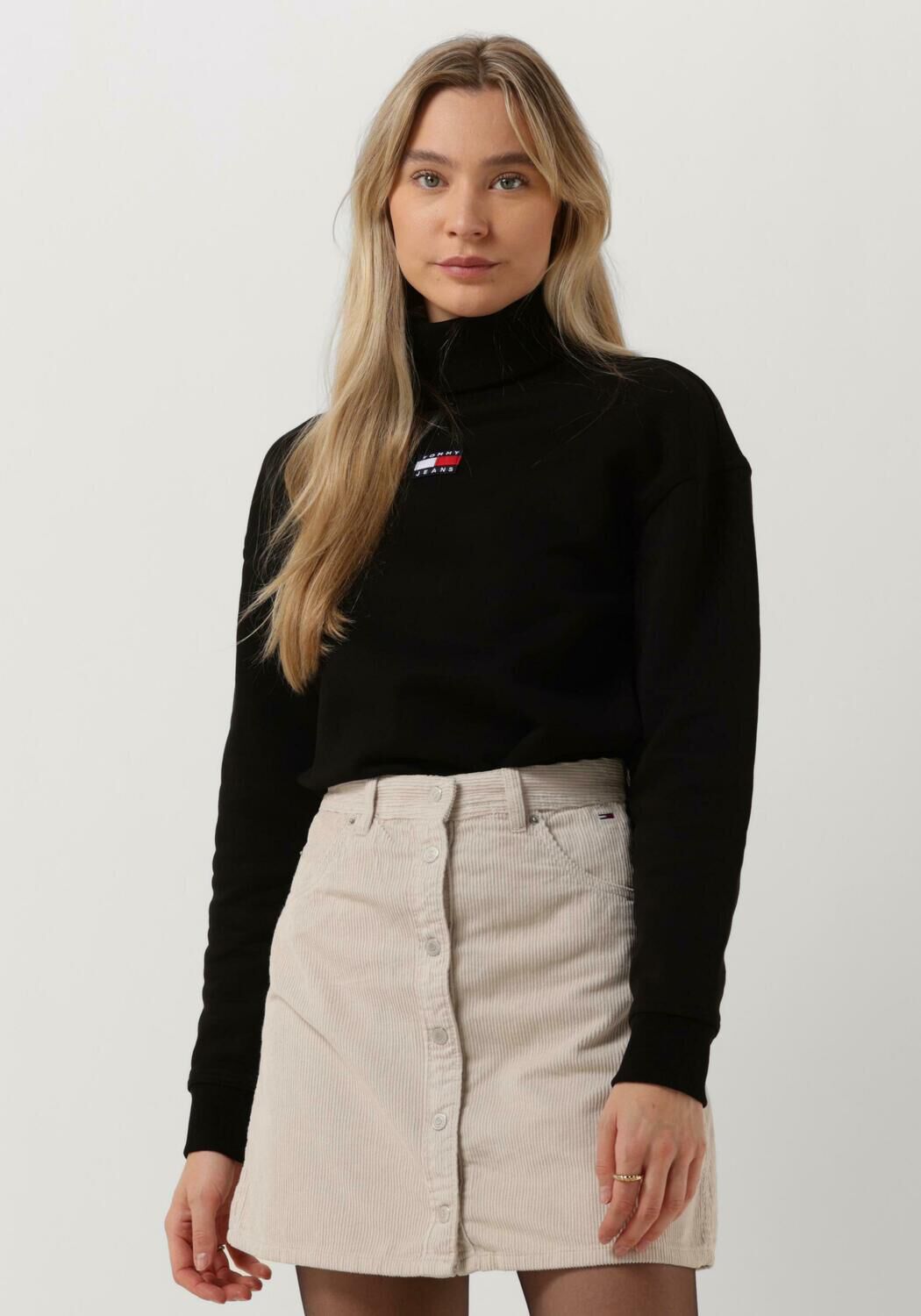 Zwarte TOMMY JEANS Coltrui HEAVYWEIGHT KNITS COL Omoda