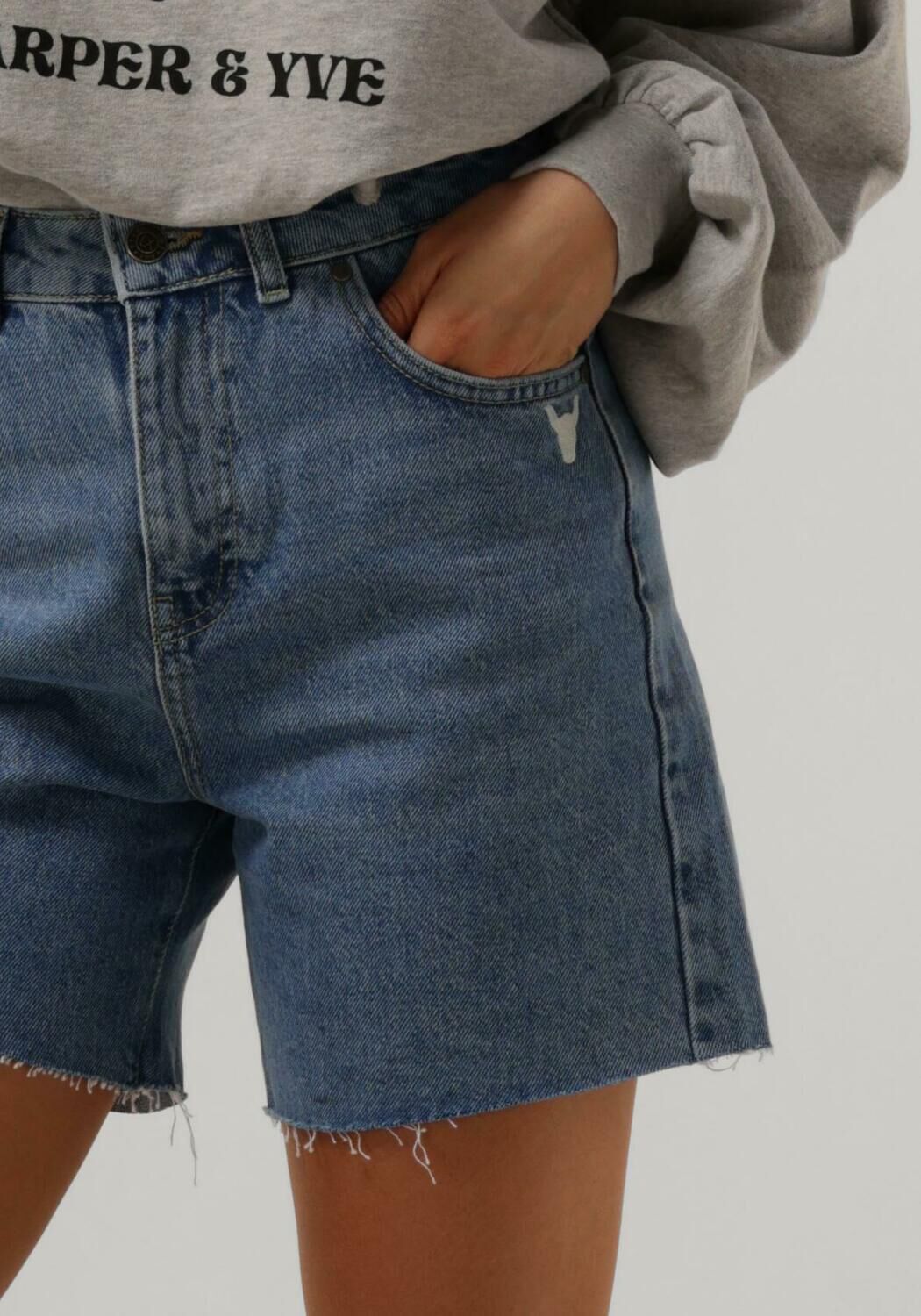 ALIX THE LABEL Dames Jeans Ladies Woven Short Blauw