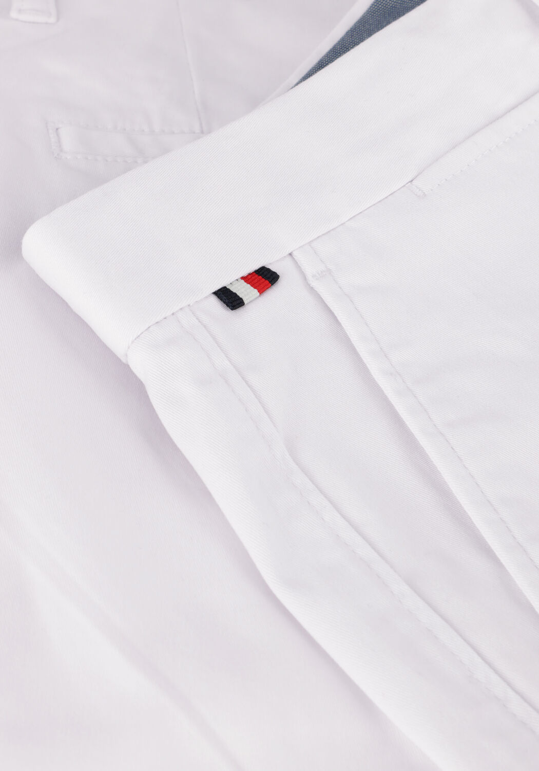 Witte TOMMY HILFIGER Korte broek BROOKLYN SHORT 1985 - large