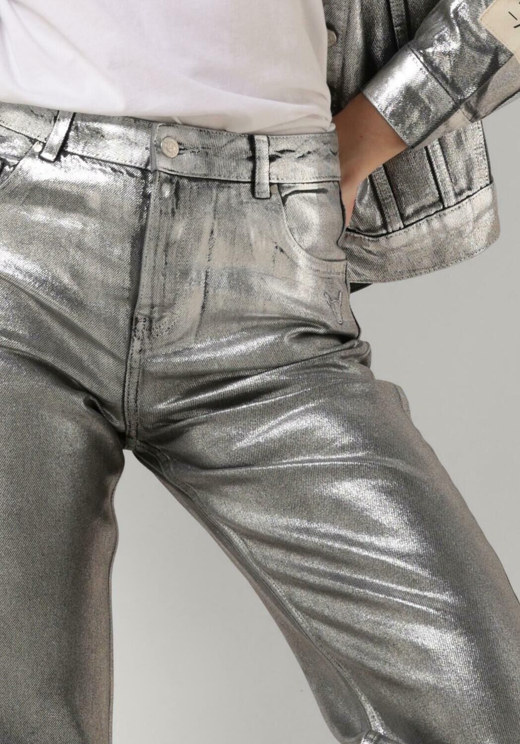 ALIX THE LABEL Dames Jeans Ladies Woven Silver Denim Pants Zilver