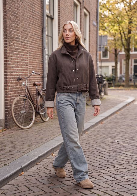 Bruine CIRCLE OF TRUST Trui ANNE SWEAT - large