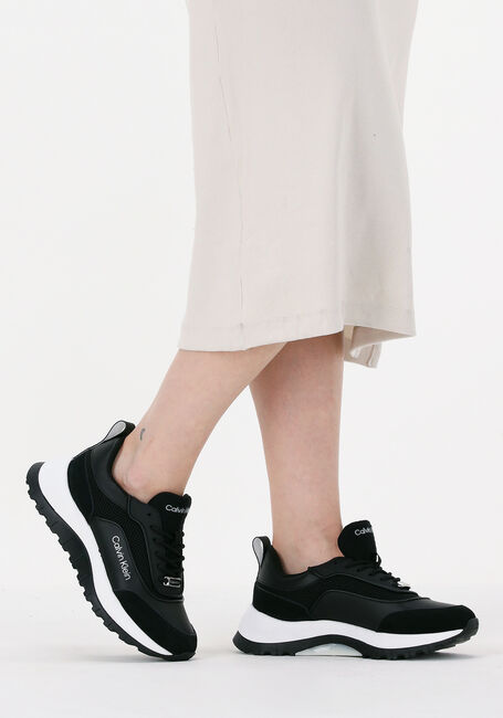 Zwarte CALVIN KLEIN Lage sneakers 2 PIECE SOLE RUNNER LAC U-MIX MA - large