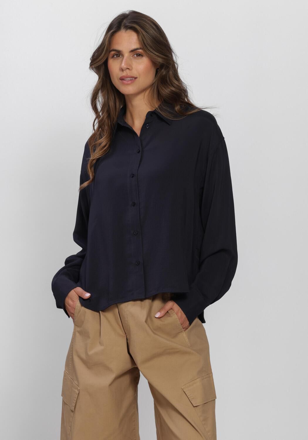 Donkerblauwe BY-BAR Blouses KRIS SATIN STRIPE BLOUSE - large