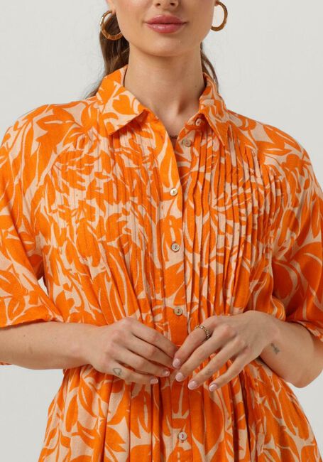 Oranje Y.A.S. Midi jurk YASLEFIRA 2/4 LONG SHIRT DRESS S. - large