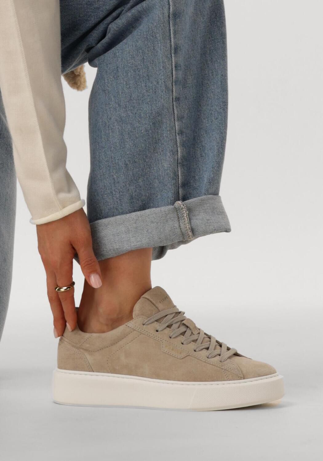 Beige NUBIKK Lage sneakers VINCE TORA DAMES - large