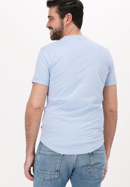 Lichtblauwe CALVIN KLEIN T-shirt BADGE TURN UP SLEEVE - large