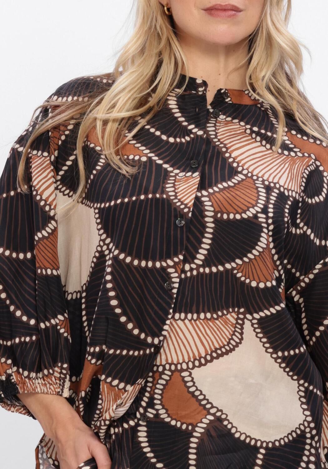 Multi SUMMUM Blouses BLOUSE ALL OVER - large